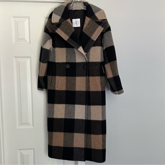 HiSo (hide society) Isabella long cashmere blend coat in camel buffalo plaid - Picture 4 of 13